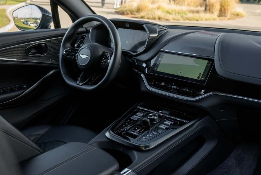 Aston Martin DBX 707 interior and central touchscreen