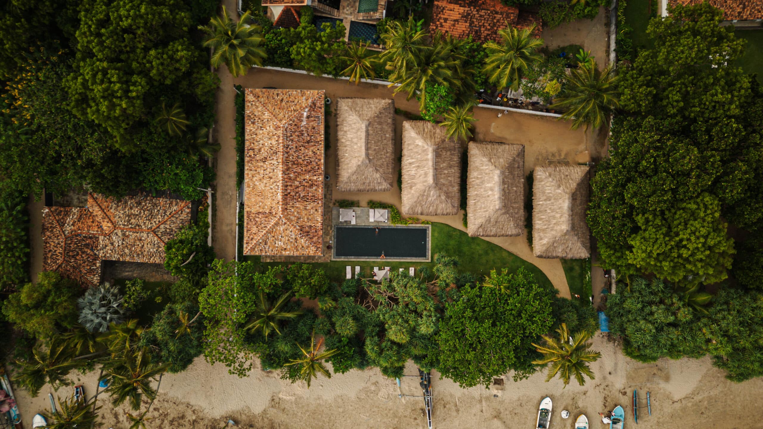 MAWELLA - Away from the Crowds
