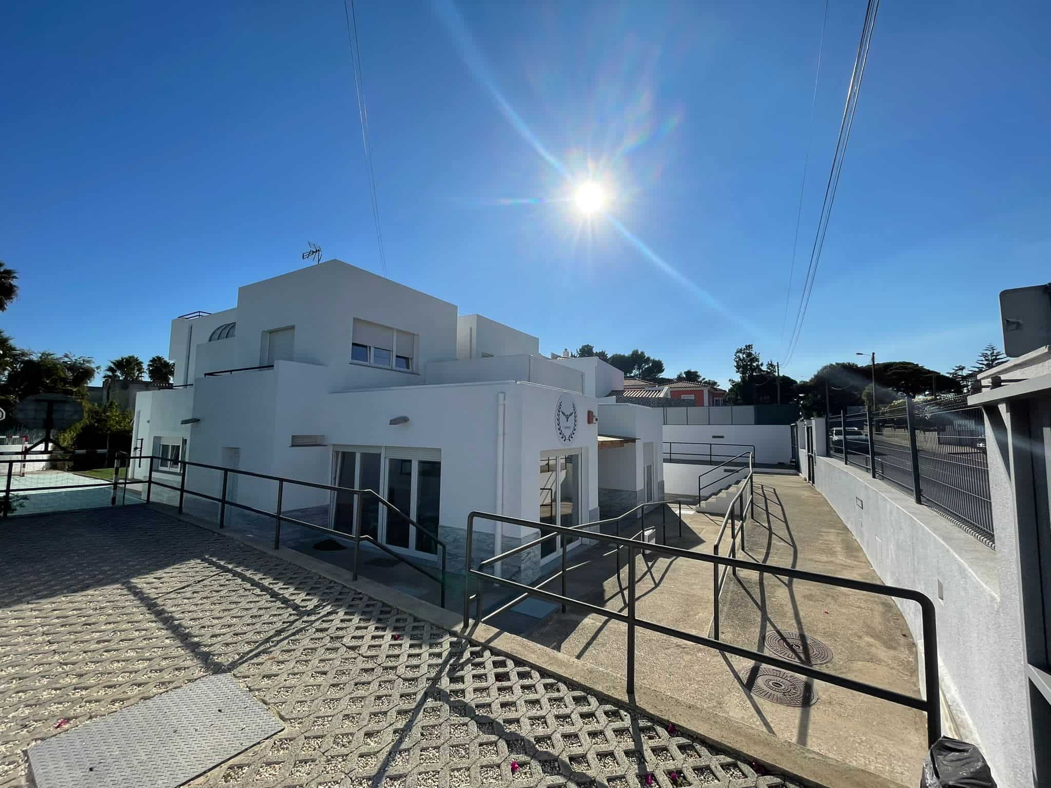 Sapienti International School (SIS)