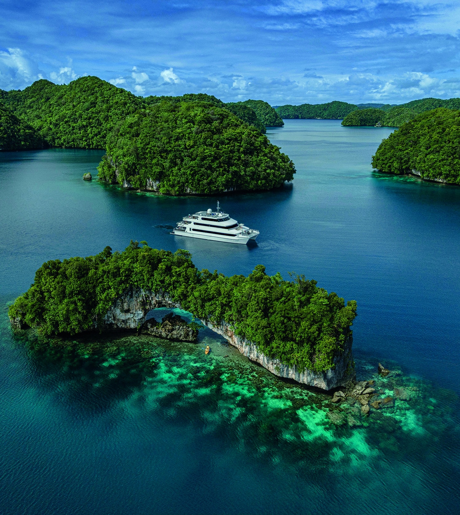 Yachting Four Seasons Style