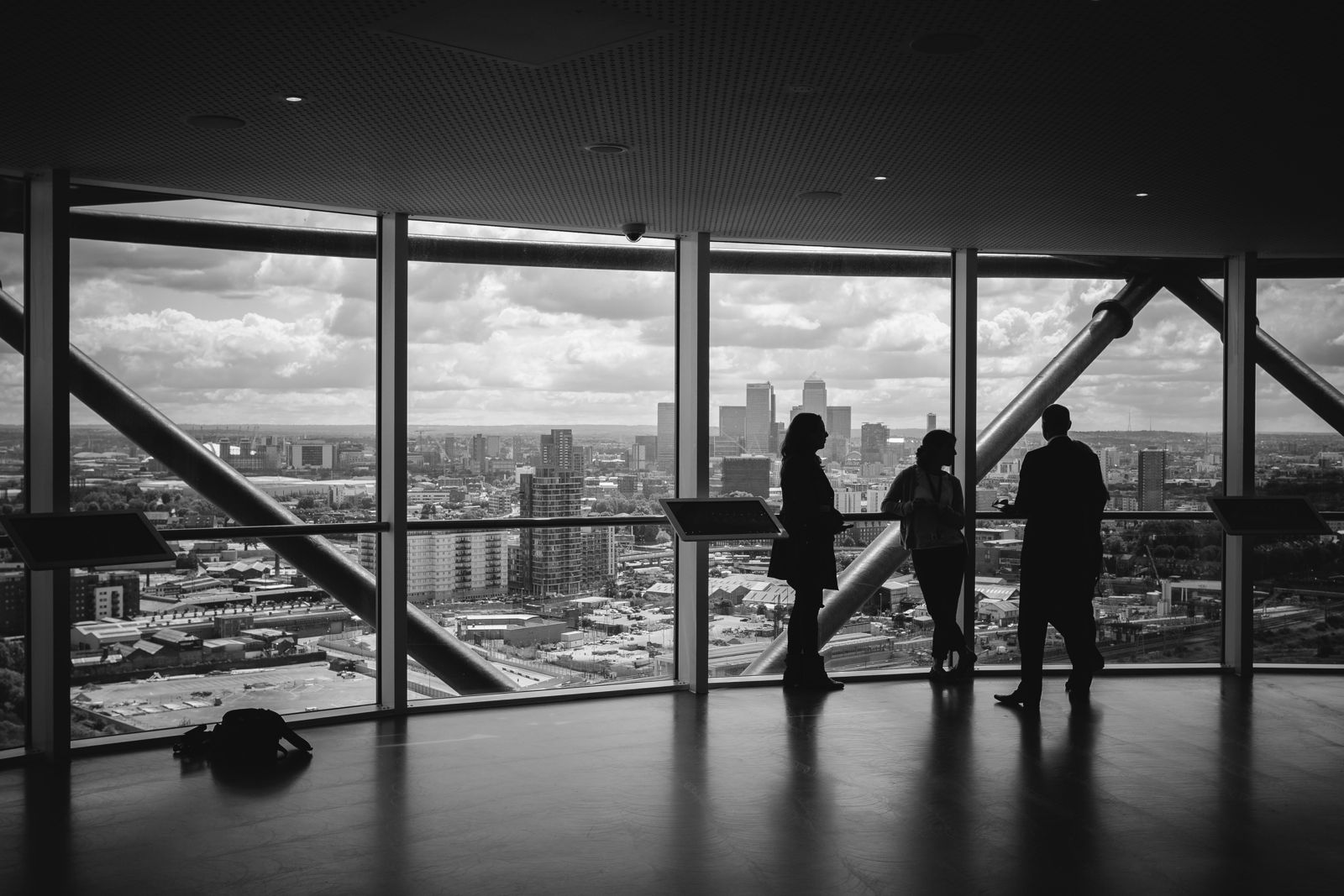Designing growth: From global  meDia to empowering  entrepreneurs in portugal
