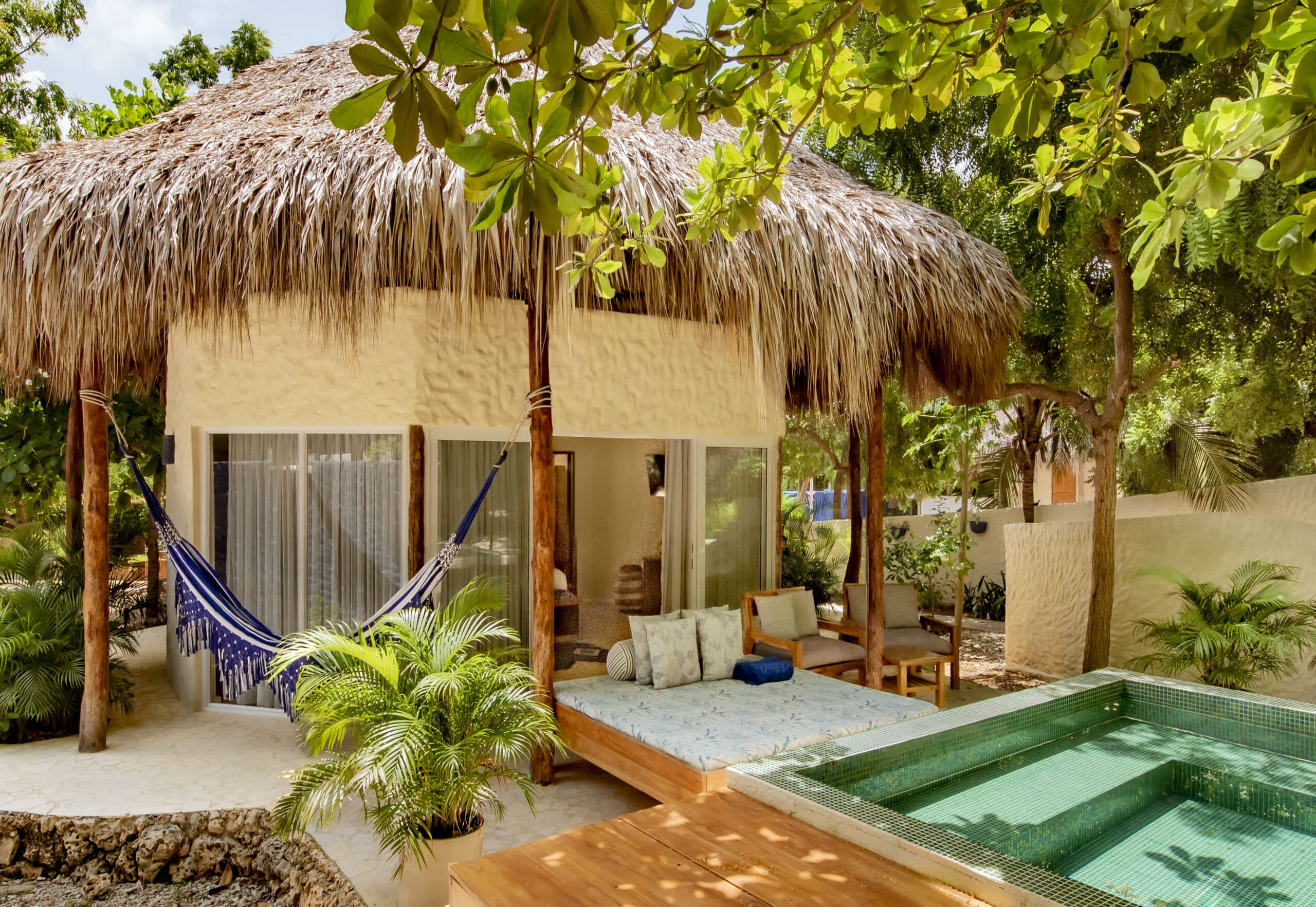 Blue Apple Beach, Tierra Bomba, Cartagena, Colombia