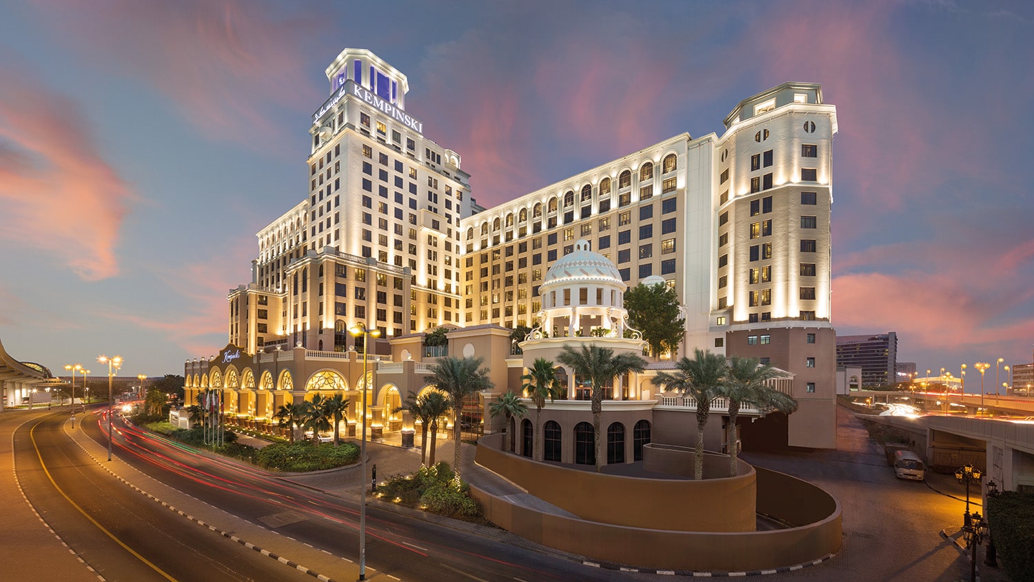 The Aspen Ski Chalets, Kempinski Hotel Mall of the Emirates, Dubai